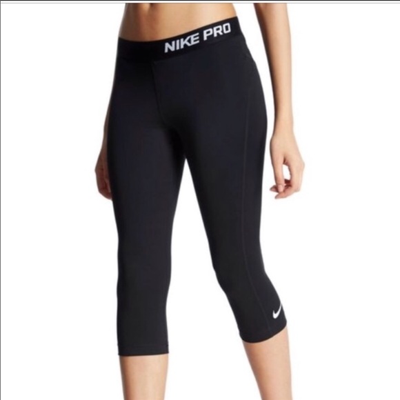 nike pro cropped leggings